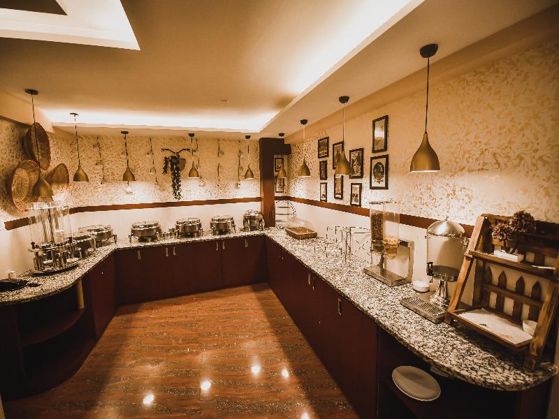 KONARK GRAND HOTEL
