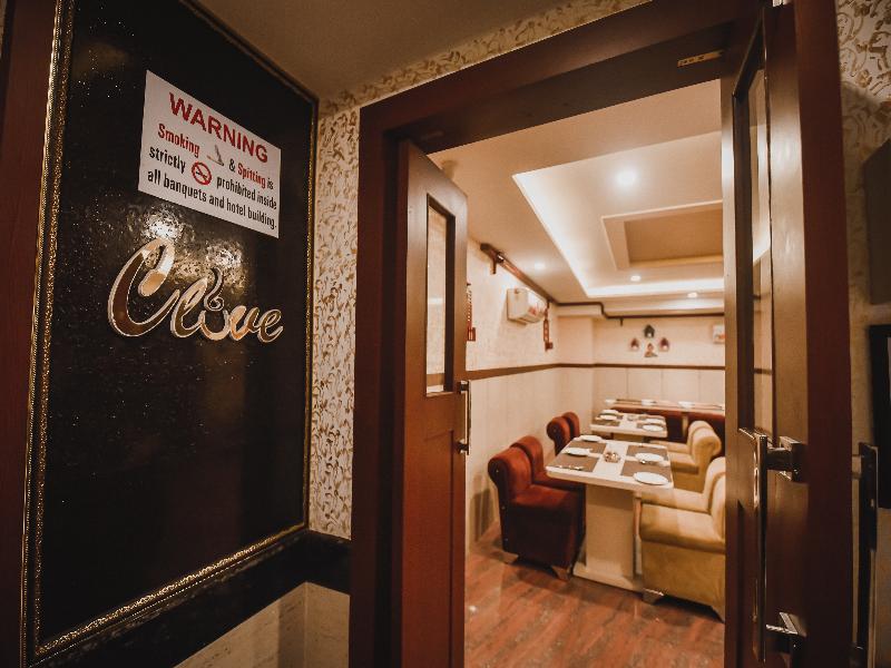 KONARK GRAND HOTEL