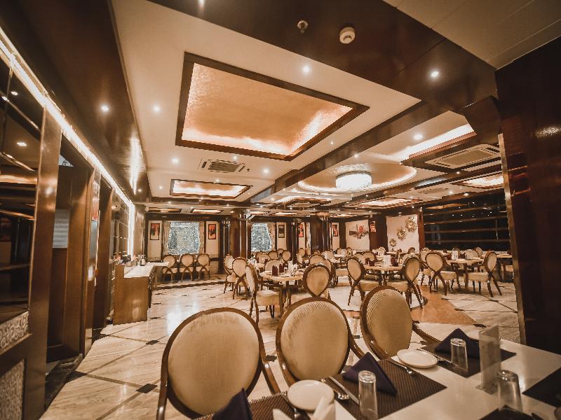 KONARK GRAND HOTEL