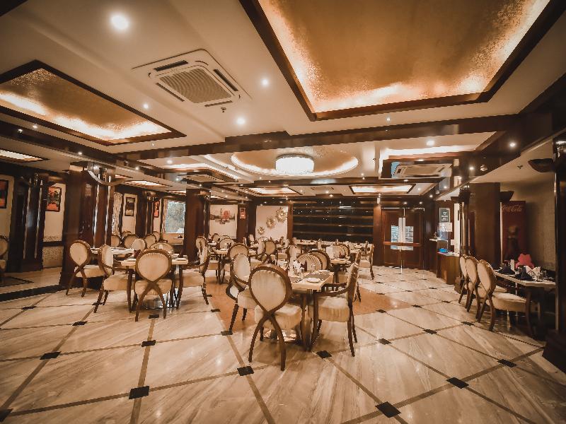 KONARK GRAND HOTEL