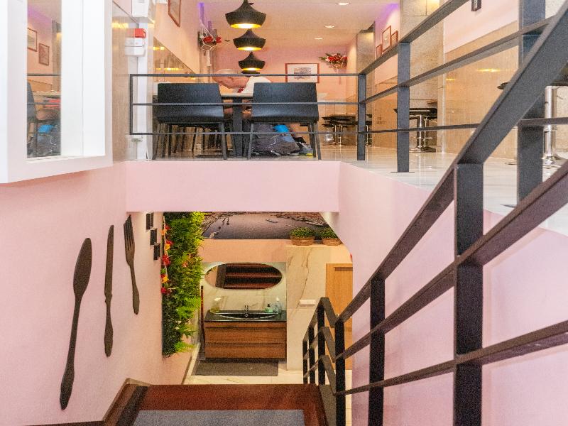 Fantasy Hostel Porto image