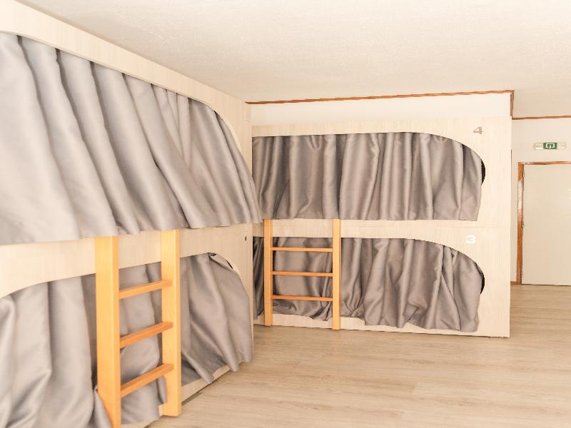 Fantasy Hostel Porto image