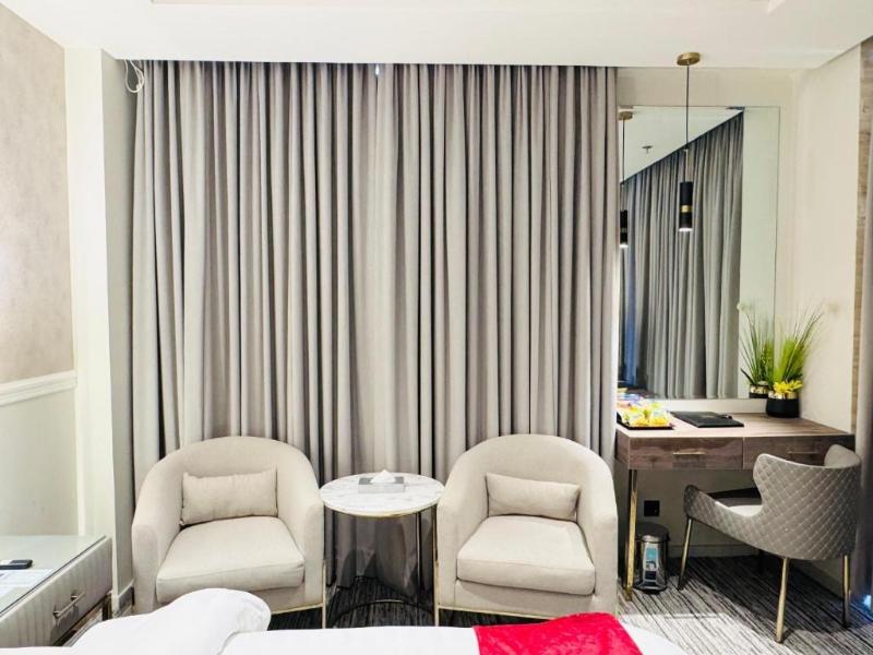 Taj Signature Hotel image