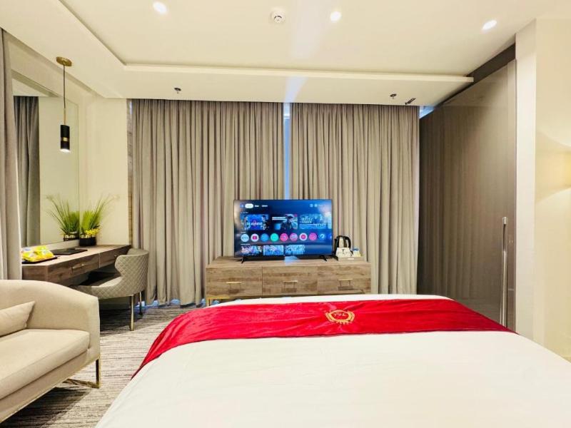 Taj Signature Hotel image