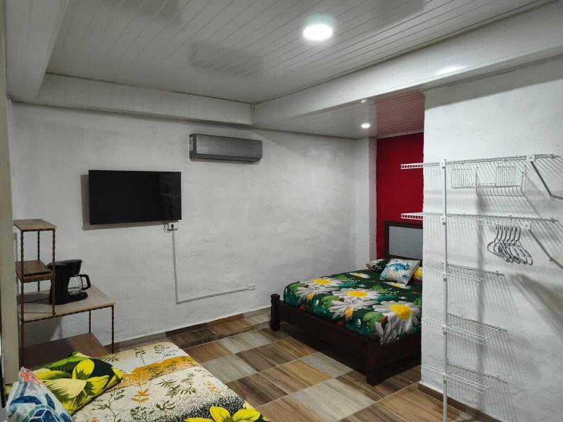Vicina Maris Beach Lodge