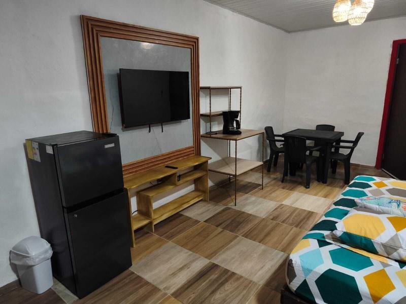 Vicina Maris Beach Lodge