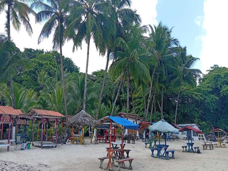 Vicina Maris Beach Lodge