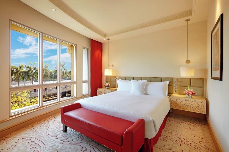 Itc Maratha