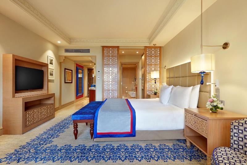 Itc Maratha