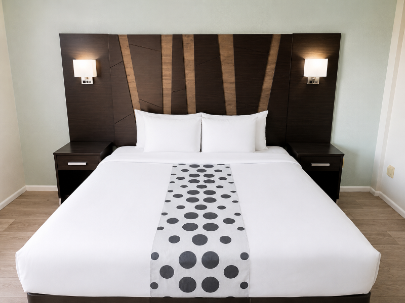 1 King Bed