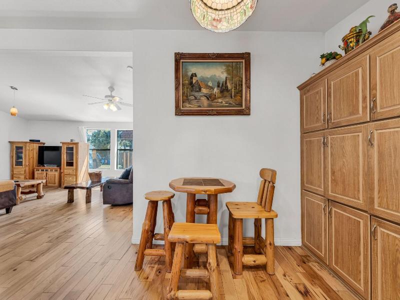 Country Club Chalet image