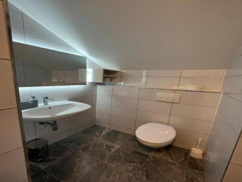 Rooms Jelak image