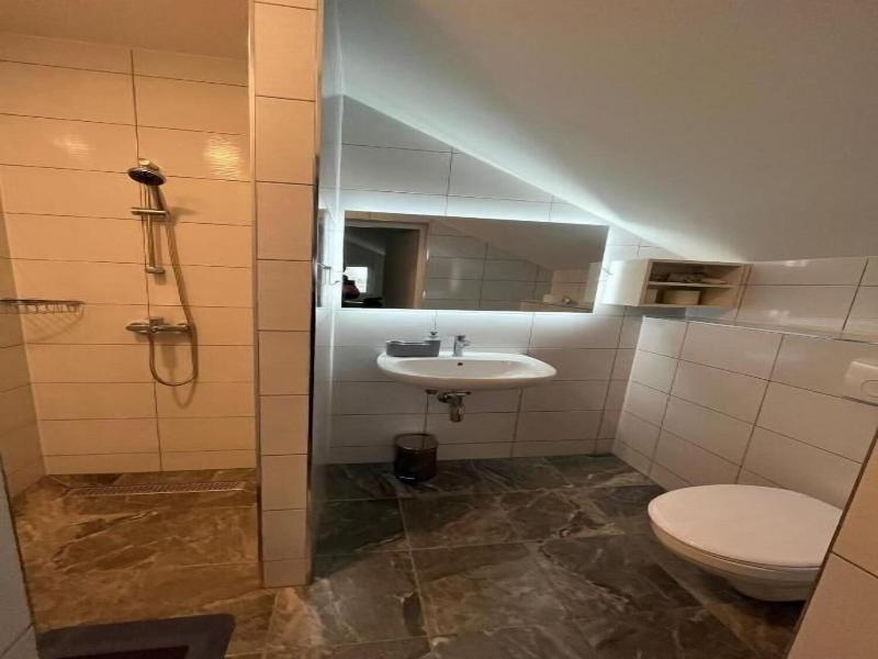 Rooms Jelak image