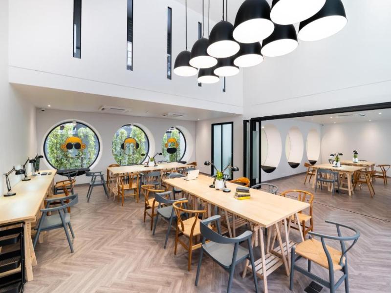 Blu Monkey Hub & Hotel Krabi Town image