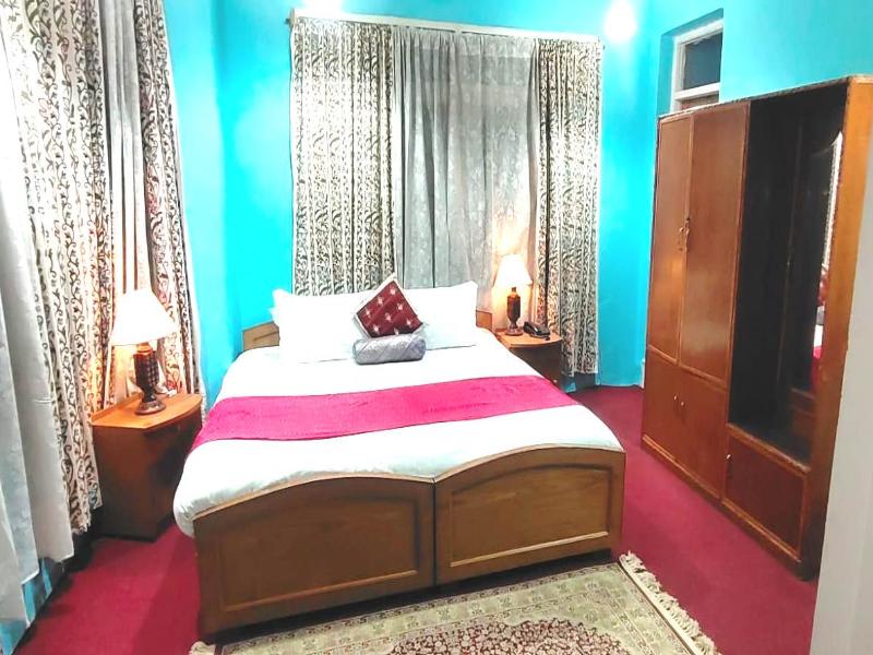 Classic Double or Twin Room