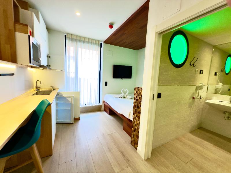 Far Home Suites image