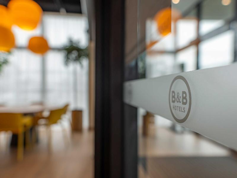 B&b Hotel Mâcon Sud 3 Étoiles image