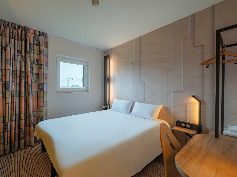 B&b Hotel Mâcon Sud 3 Étoiles image