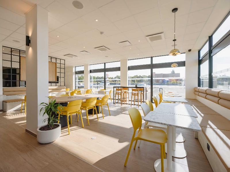 B&b Hotel Rennes Liffré image