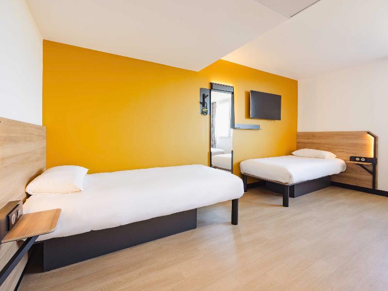 B&b Hotel Rennes Liffré image