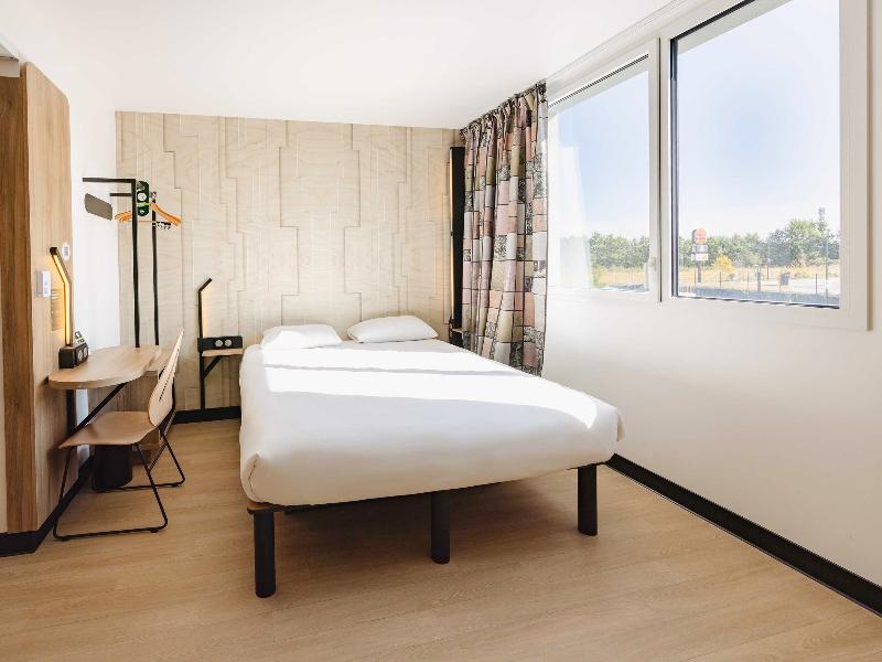B&b Hotel Rennes Liffré image