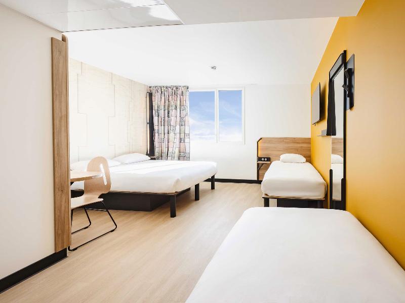 B&b Hotel Rennes Liffré image