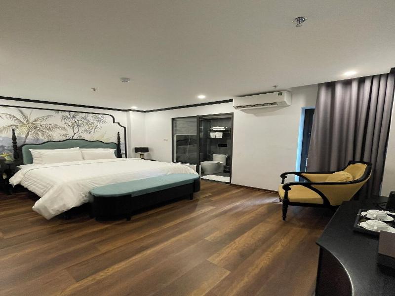 Aquarius Premium Hotel image