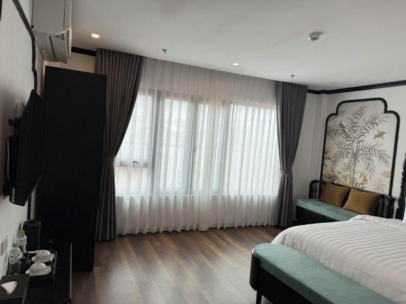 Aquarius Premium Hotel image