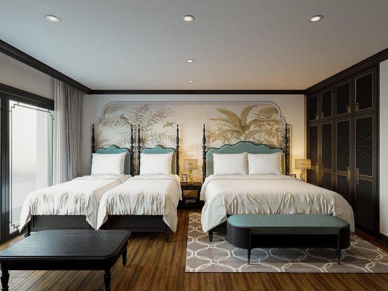Aquarius Premium Hotel image