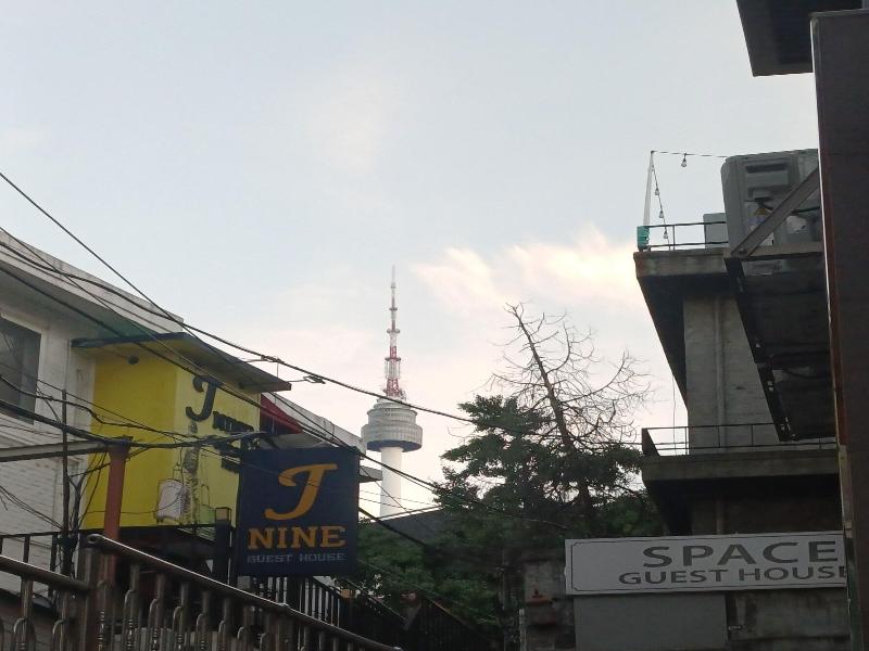 Space Guesthouse image