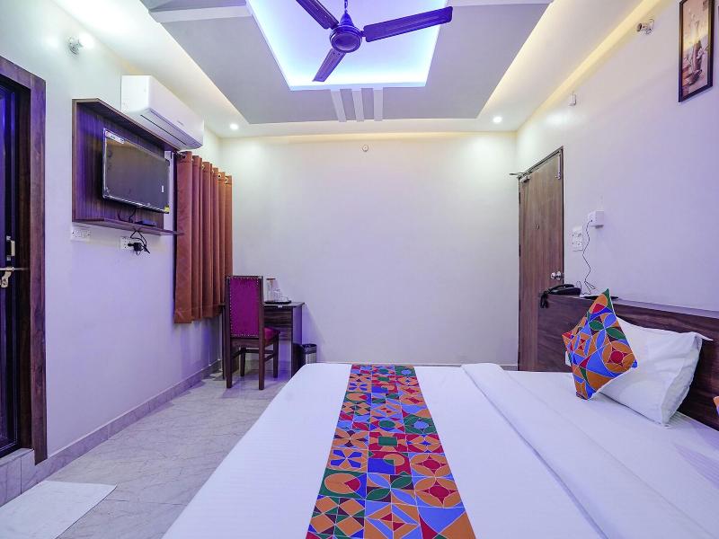 Hotel Nandini Grand image