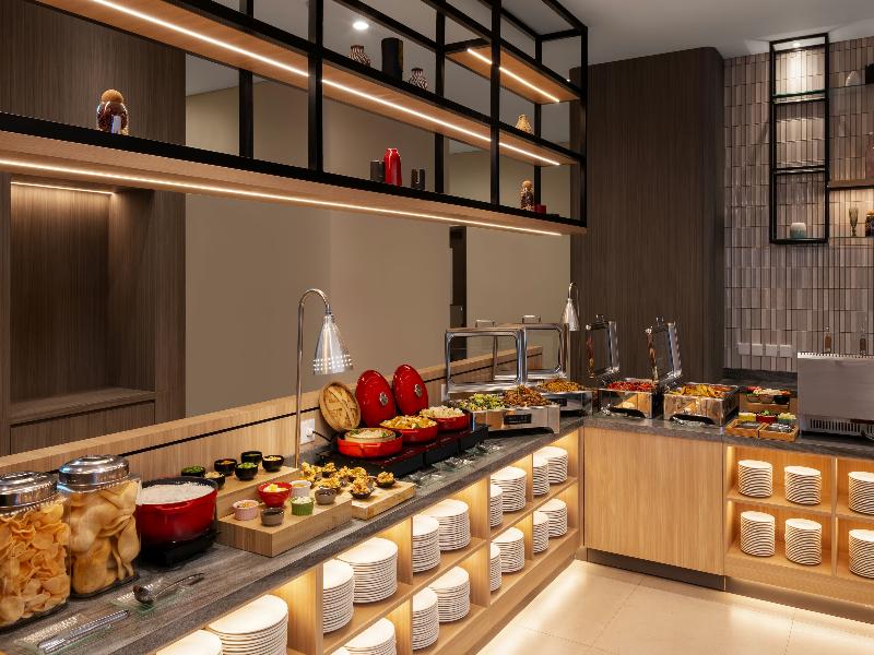 Hotel Neo Kota Baru Parahyangan image