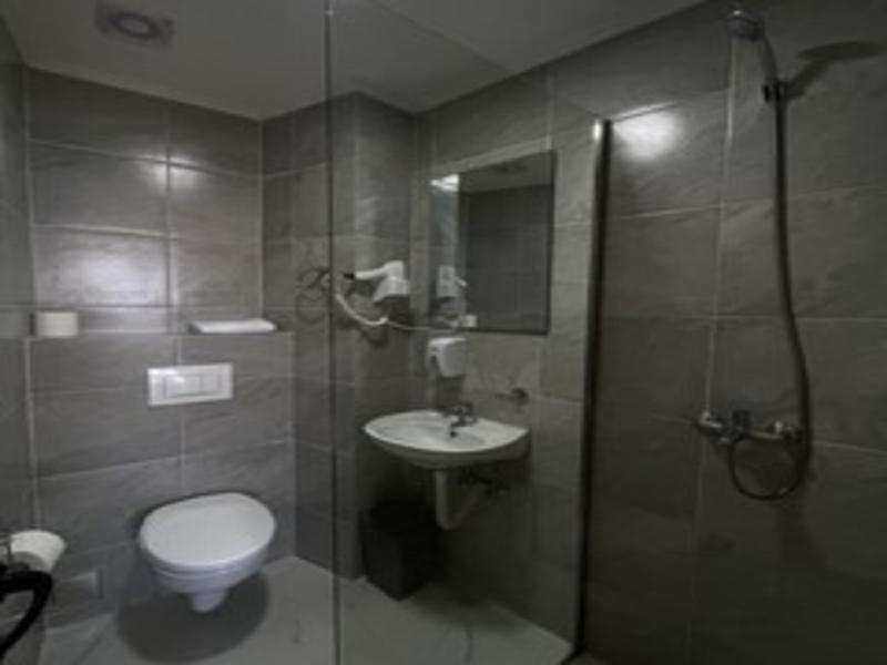 Vue Mer Hotel image