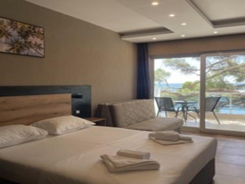 Vue Mer Hotel image