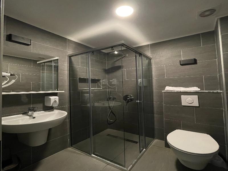 Vue Mer Hotel image
