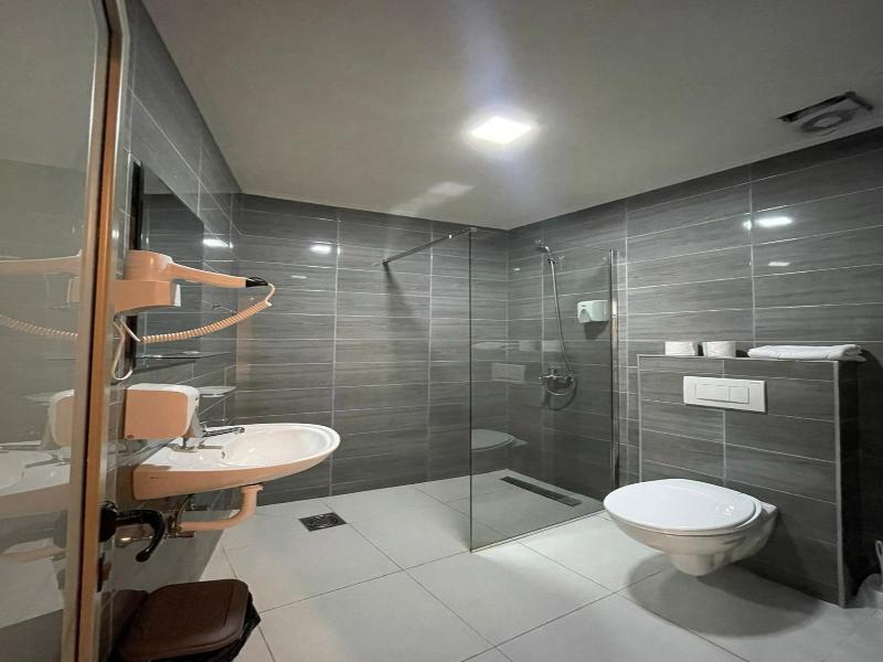 Vue Mer Hotel image