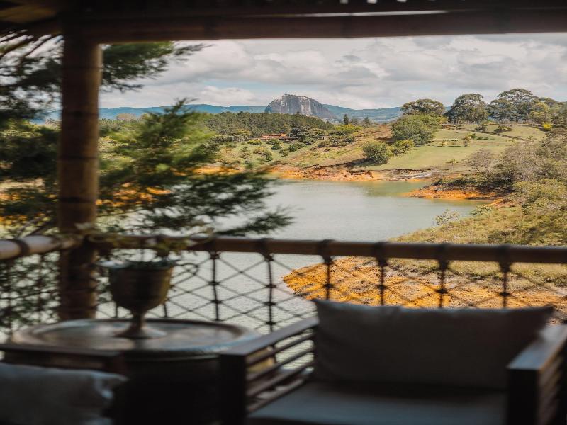 Atma Villas Hotel Boutique Guatapé image