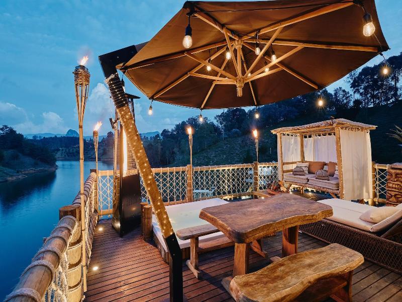 Atma Villas Hotel Boutique Guatapé image