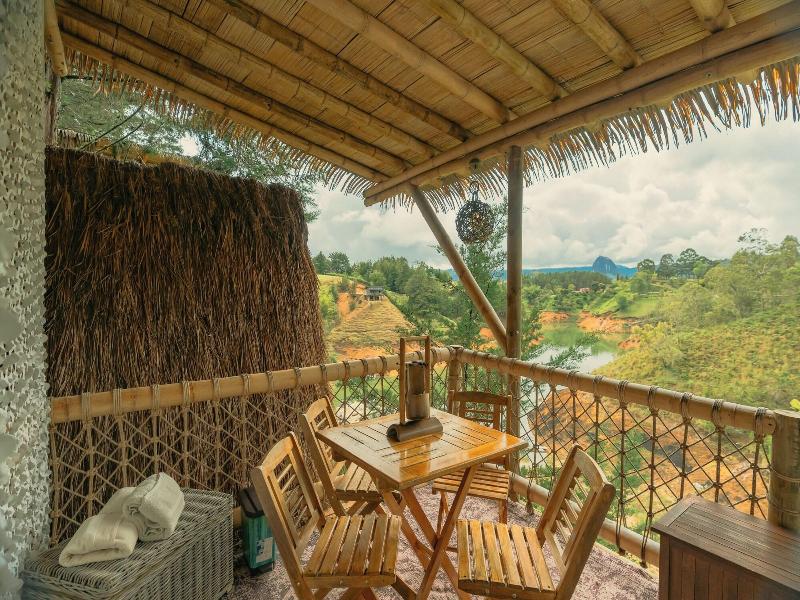 Atma Villas Hotel Boutique Guatapé image