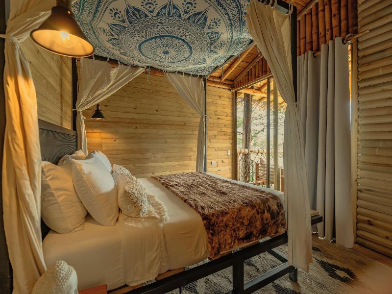 Atma Villas Hotel Boutique Guatapé image