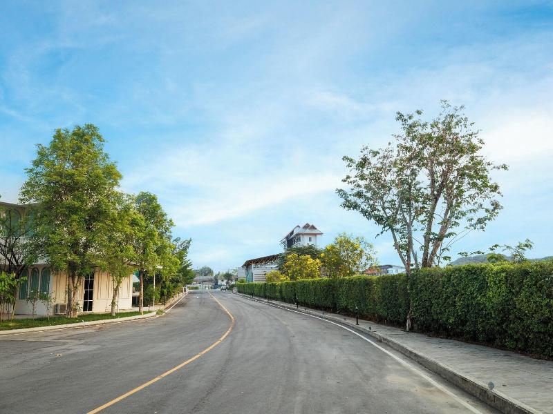 The Horizon Groove Hotel image