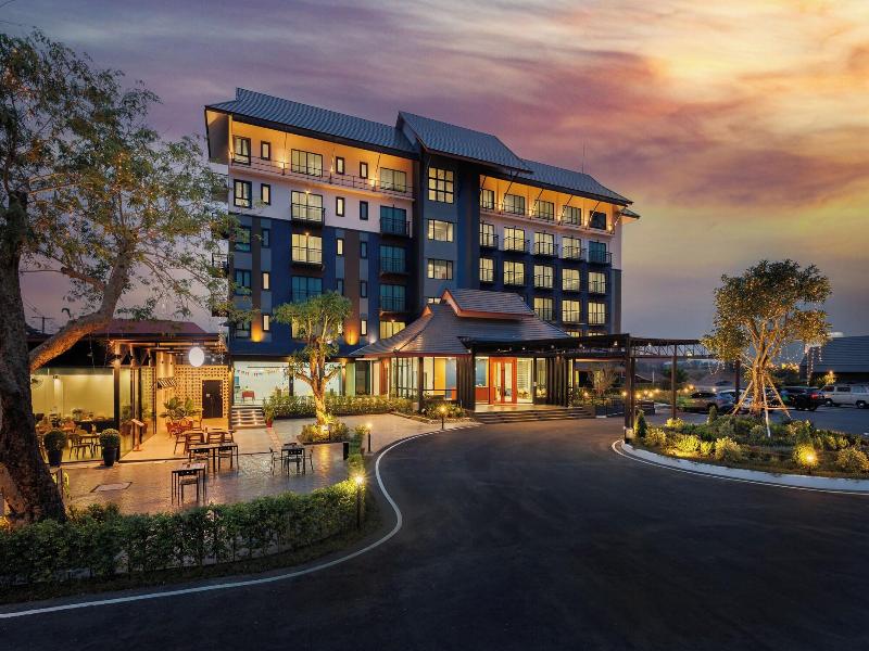 The Horizon Groove Hotel image