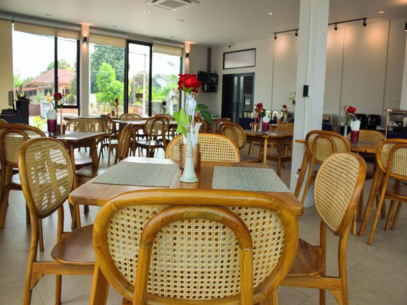 The Horizon Groove Hotel image