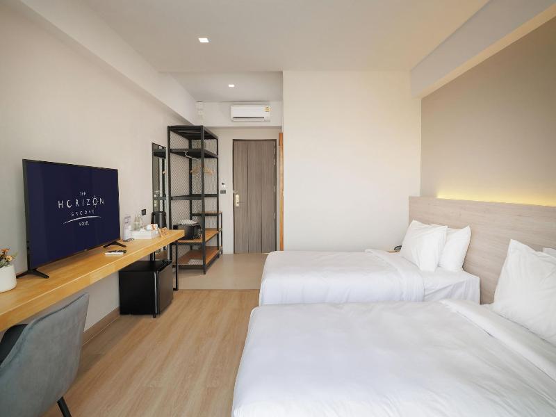 The Horizon Groove Hotel image