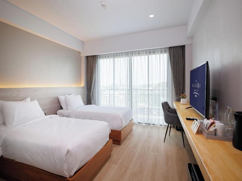 The Horizon Groove Hotel image