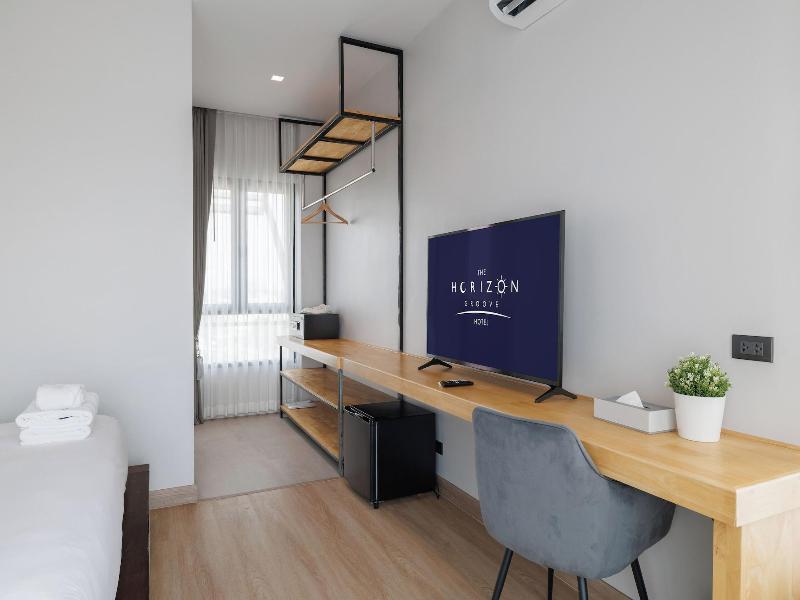 The Horizon Groove Hotel image