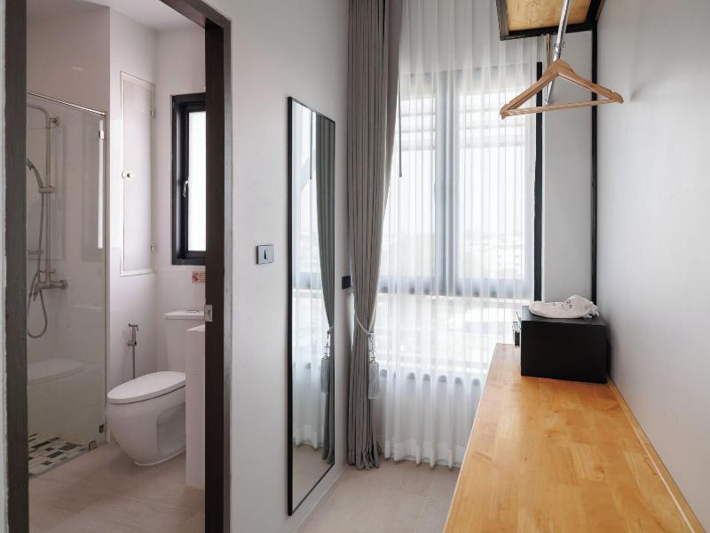 The Horizon Groove Hotel image