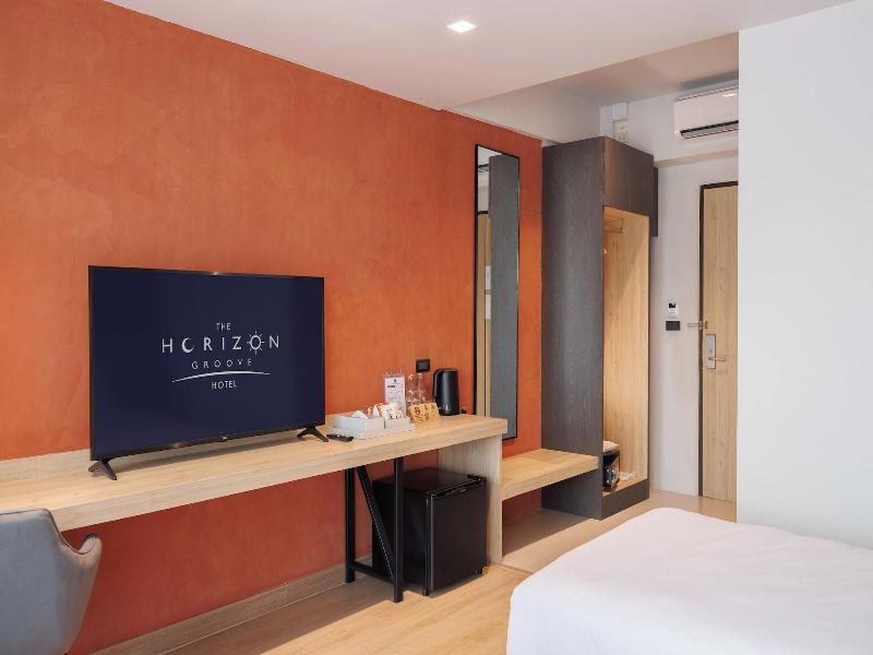 The Horizon Groove Hotel image