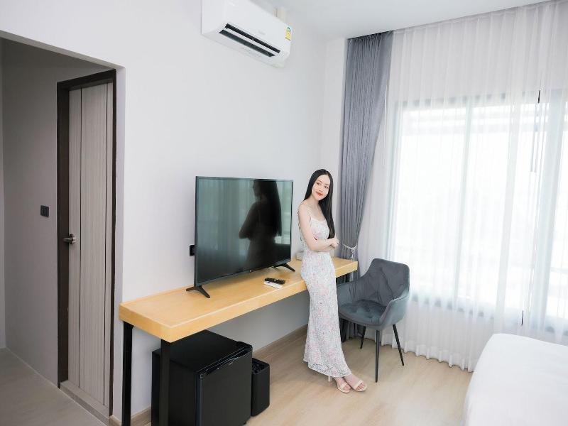 The Horizon Groove Hotel image