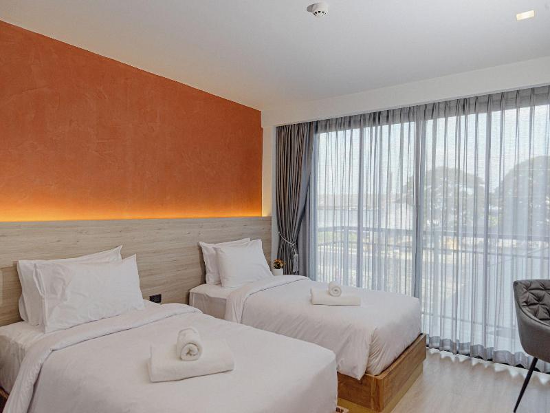 The Horizon Groove Hotel image